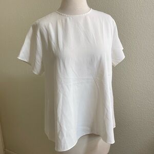 Uniqlo Drape Short Sleeve Off White Blouse (NWT But Has Discolored Stain On Neck